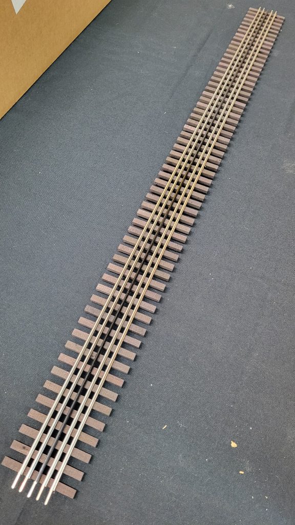 37" Trestle Track w/ Phantom