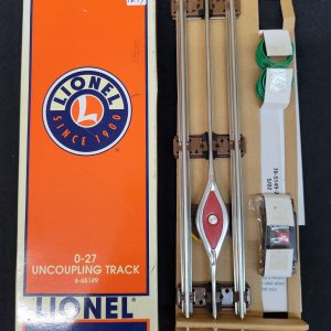 O-27 Uncoupling Track