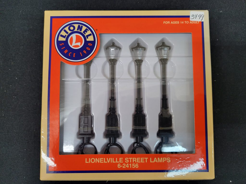 Lionelville Street Lamps